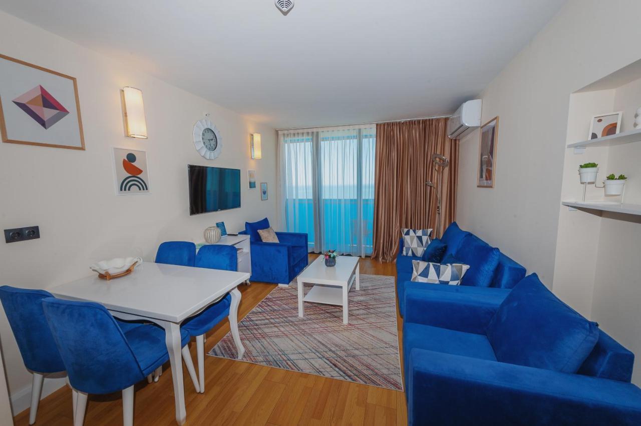 Panorama Aparthotel Orbi City Batumi Exterior foto